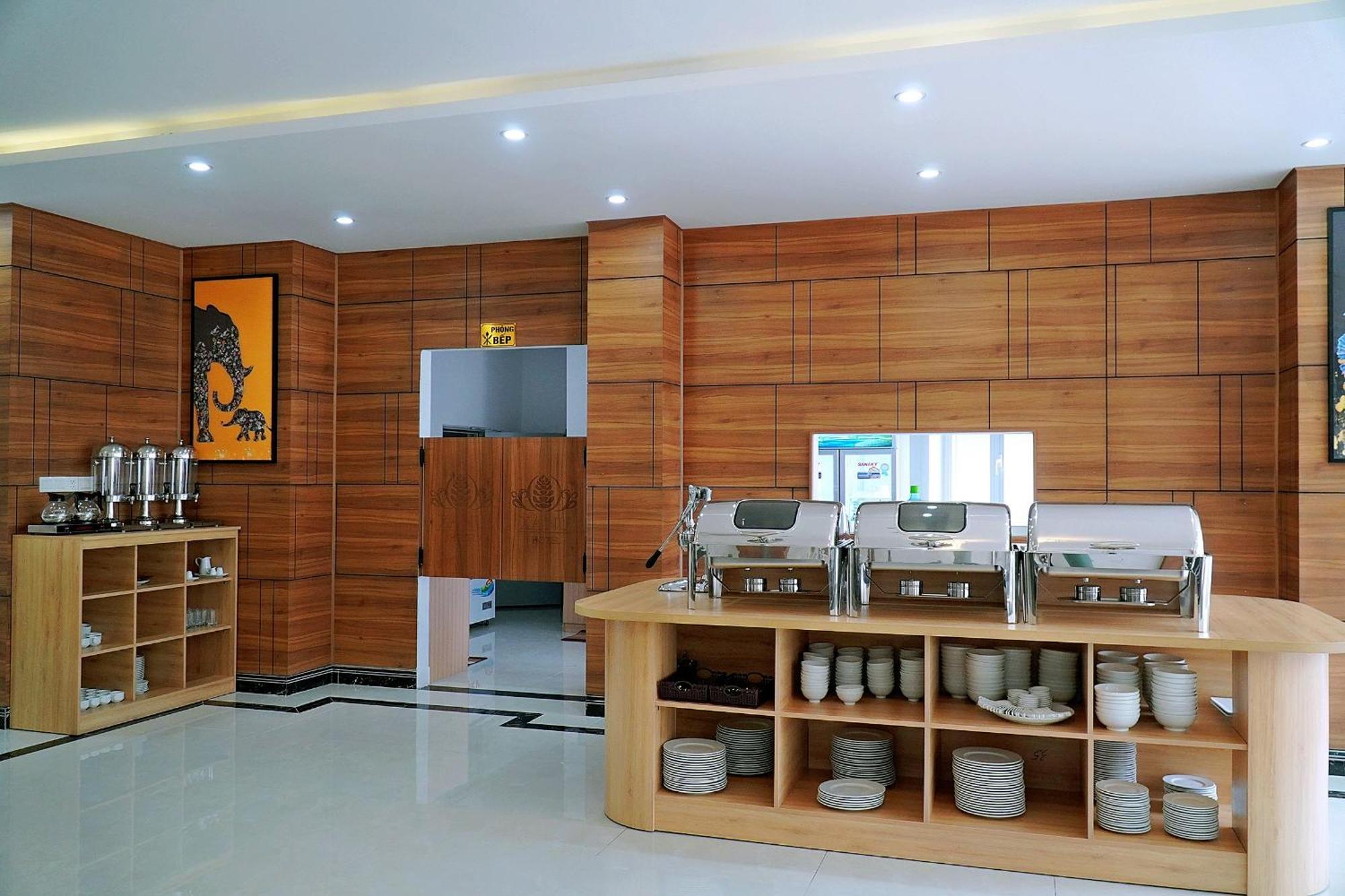 Hotel Khach San Xa Nu Tỉnh Kontum Zewnętrze zdjęcie